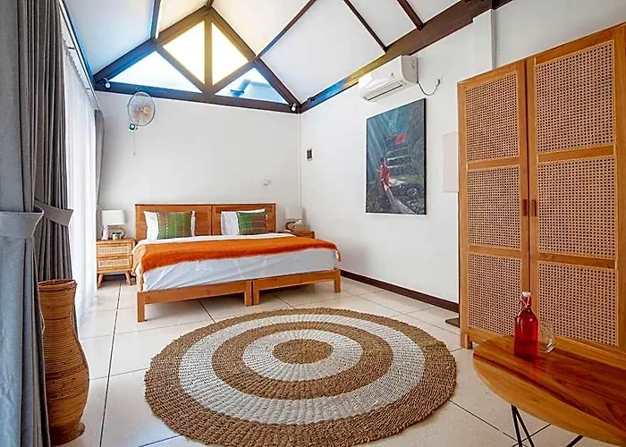 イン Sattva Garden House