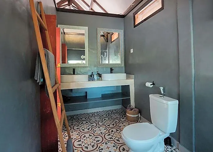 イン Sattva Garden House