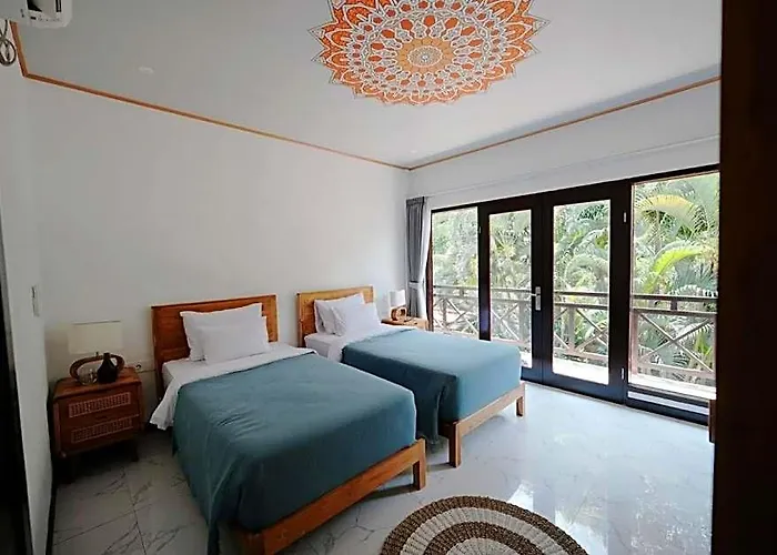 Herberg Sattva Garden House